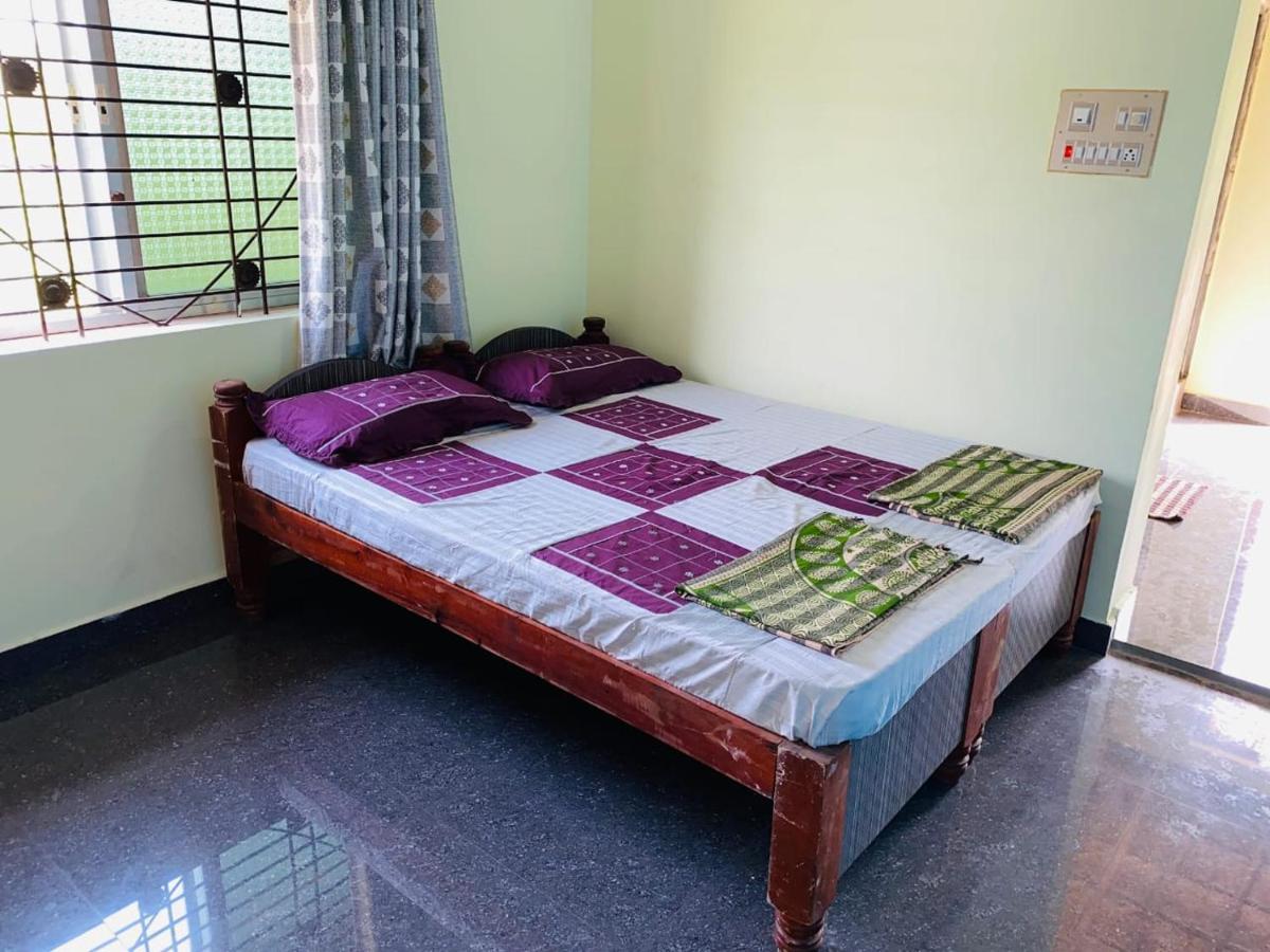 Prajwal Home Stay Hampi Chambre photo