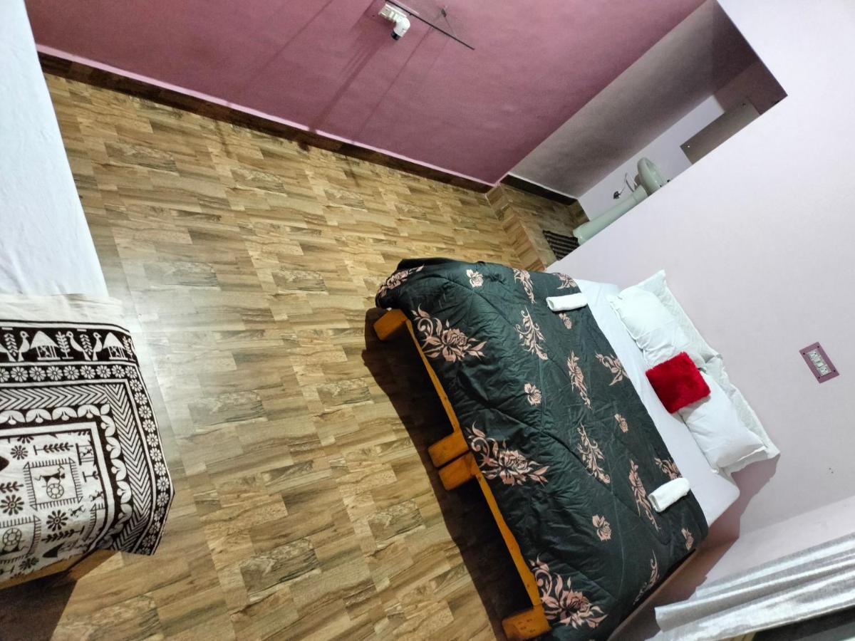 Prajwal Home Stay Hampi Extérieur photo