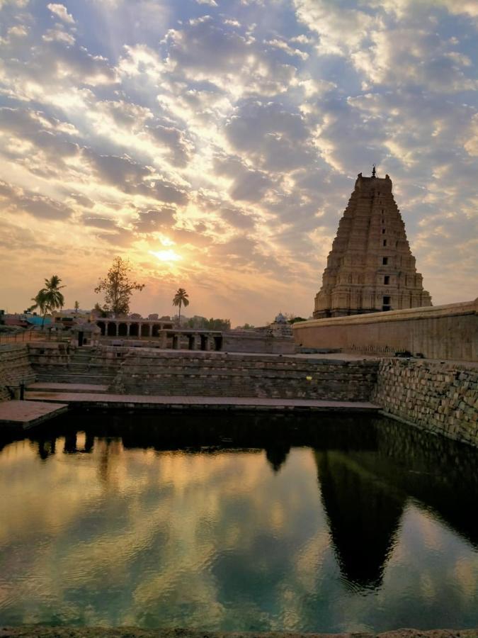 Prajwal Home Stay Hampi Extérieur photo