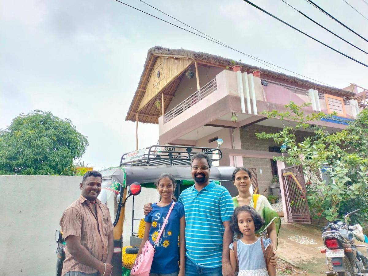 Prajwal Home Stay Hampi Extérieur photo