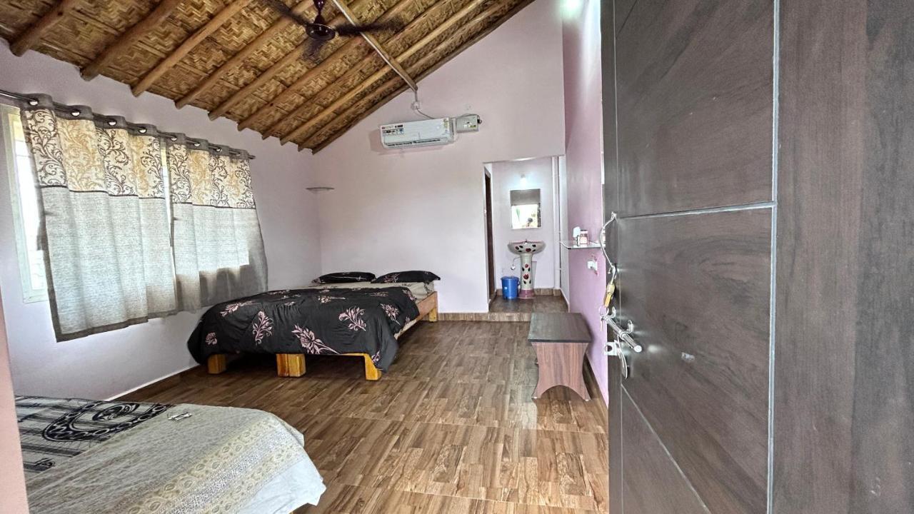 Prajwal Home Stay Hampi Extérieur photo