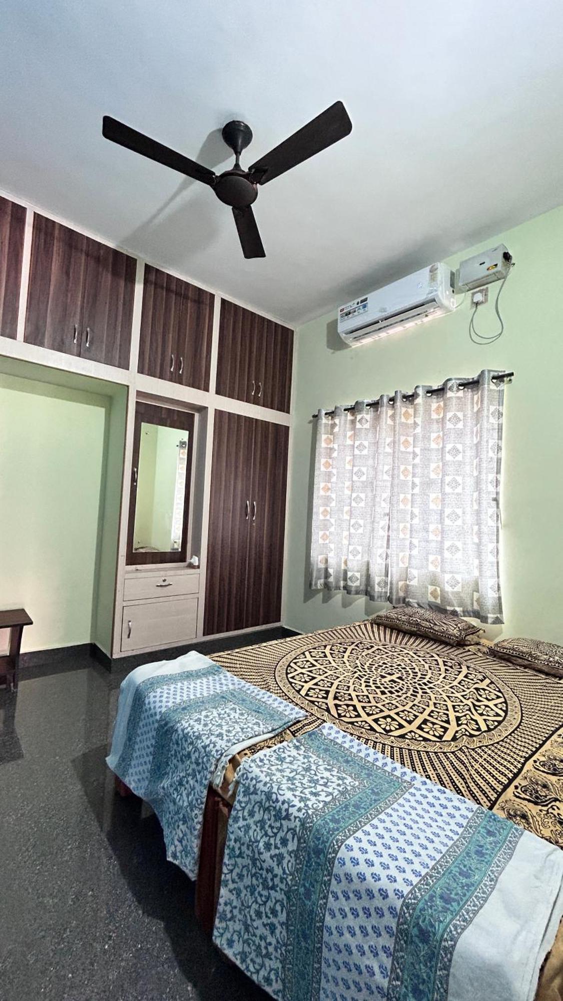 Prajwal Home Stay Hampi Chambre photo